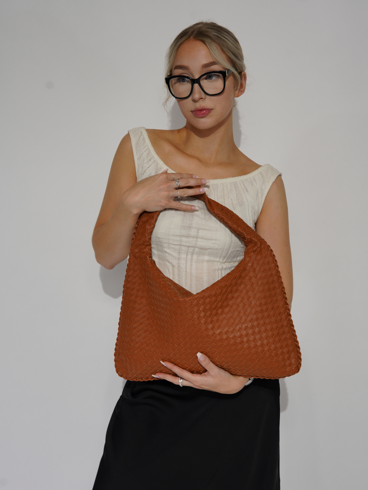 Farrah | One Shoulder Wonder Bag