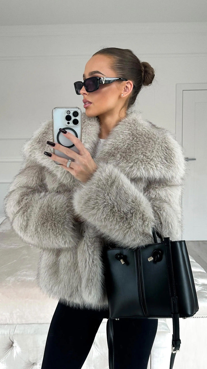 Ines | Sleek Fur Jacket