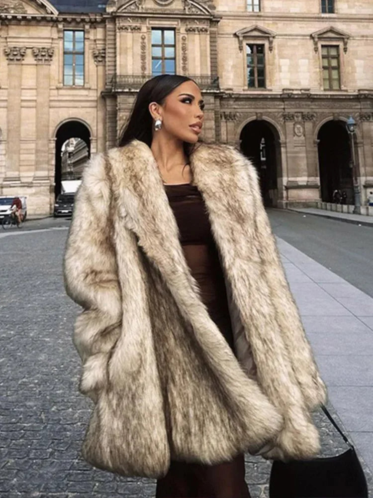 Amber - Luxe Faux Fur Coat