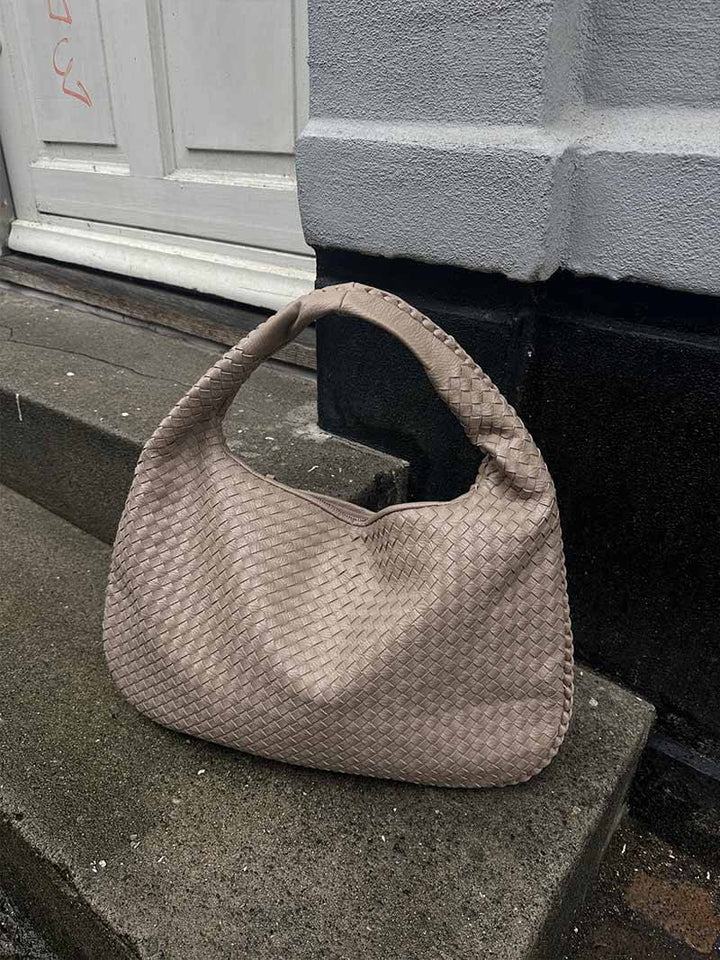 Amelia | Woven Shoulder Bag